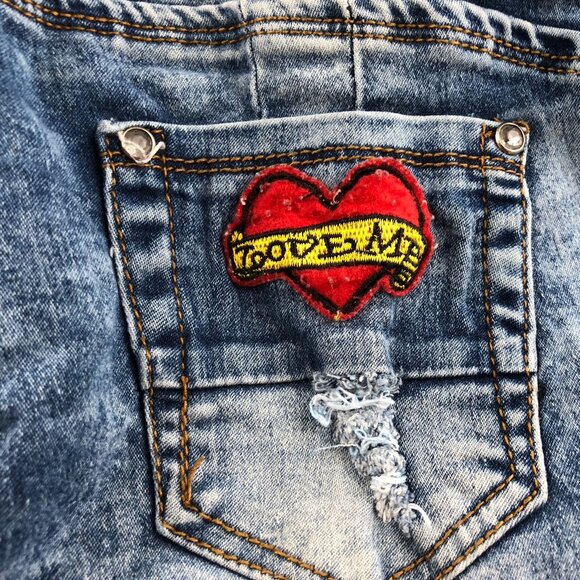 Rebel Love Womens Jeans Size 7/8 Skinny Distressed Blue Denim Applique Y2K Casua - Picture 15 of 16